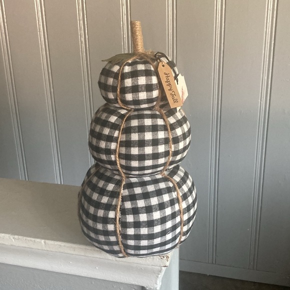 NWT- Happy Fall Tag- Black & White Buffalo Check Fabric Triple Stacked Pumpkins - Picture 17 of 17